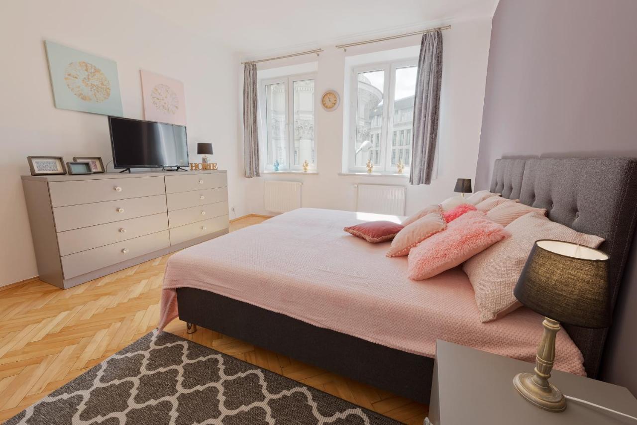 Aurora Apartments - Old Town Krakow Luaran gambar